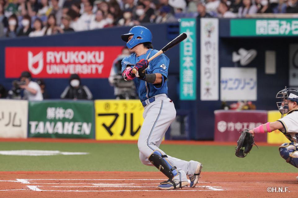 6回表、野村選手01