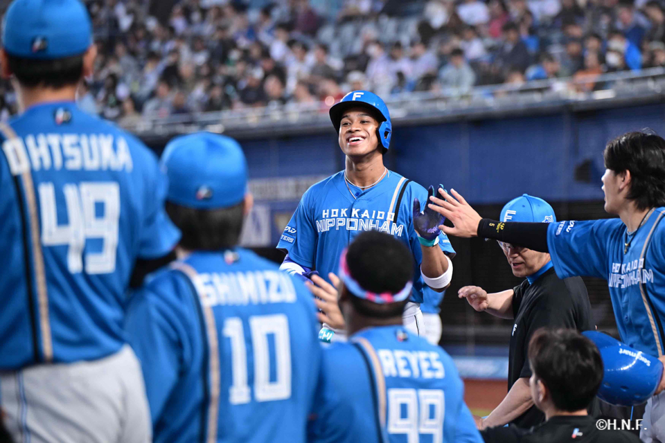 3回表、万波選手