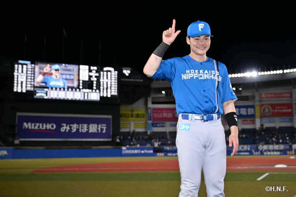 ヒーローの清宮選手01