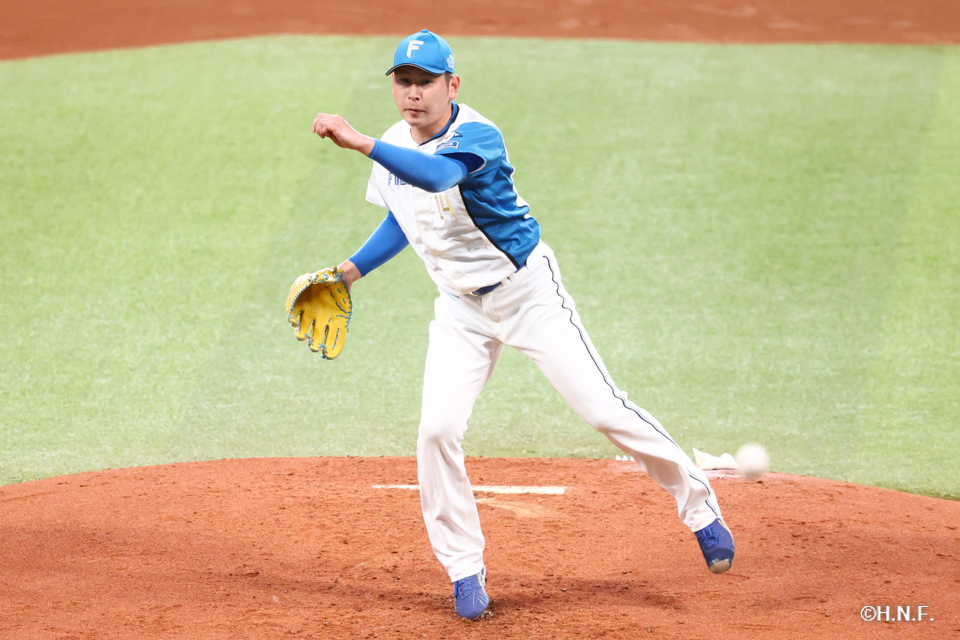先発の加藤貴投手04