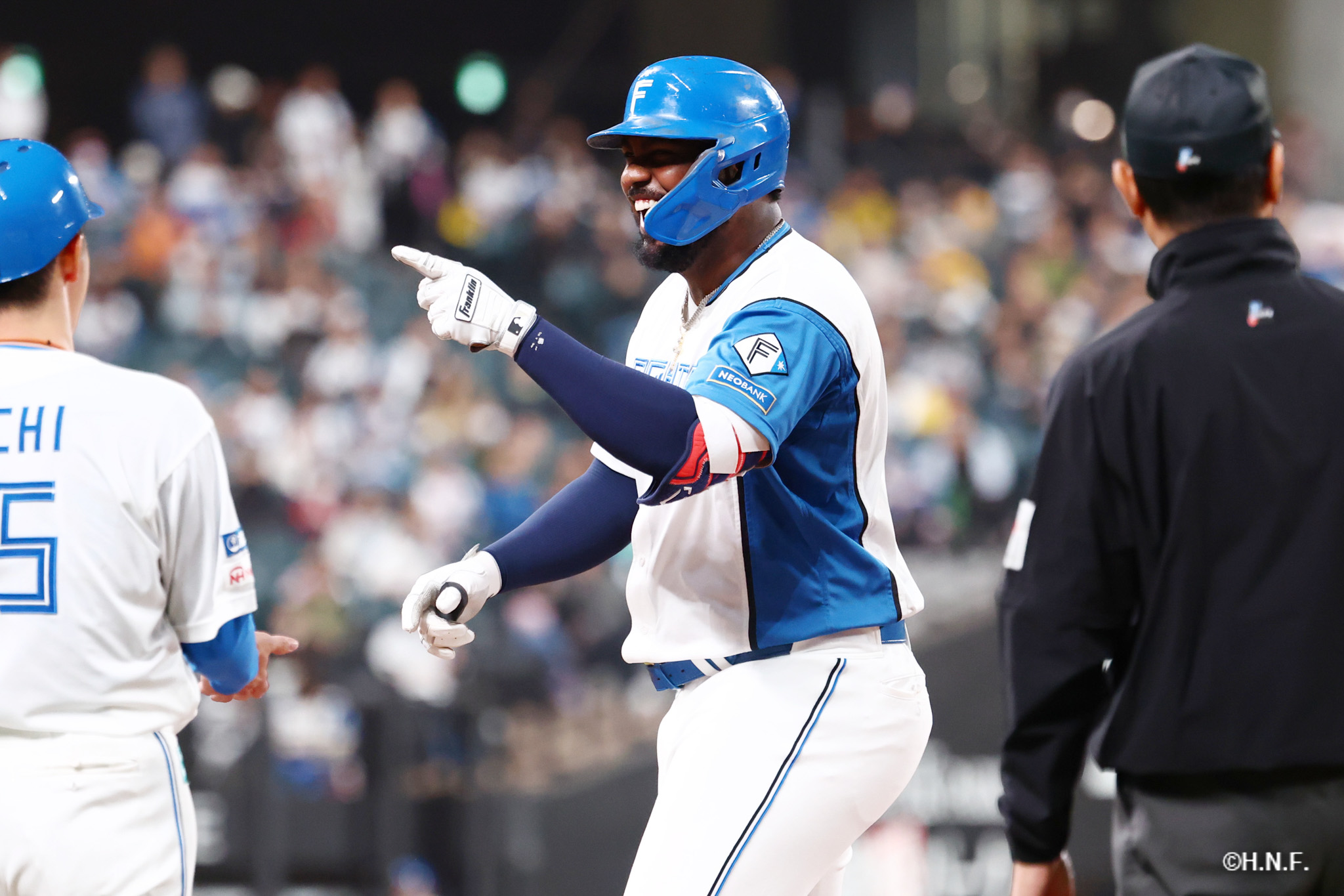 7回裏、レイエス選手02