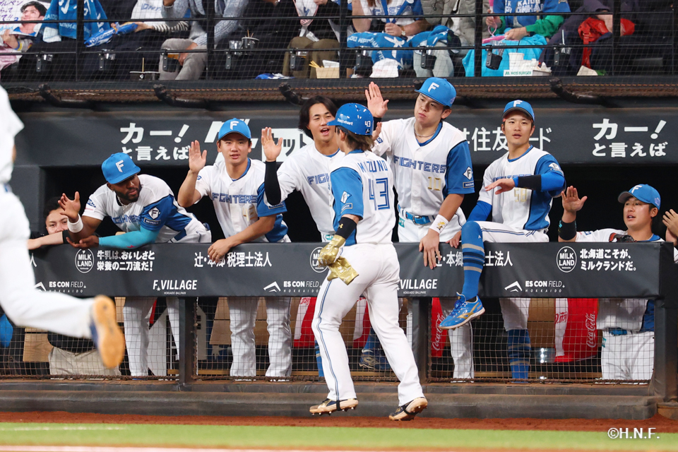 1回裏、水野選手