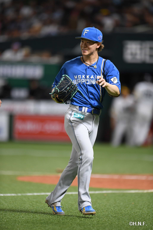 8回裏、矢澤投手02