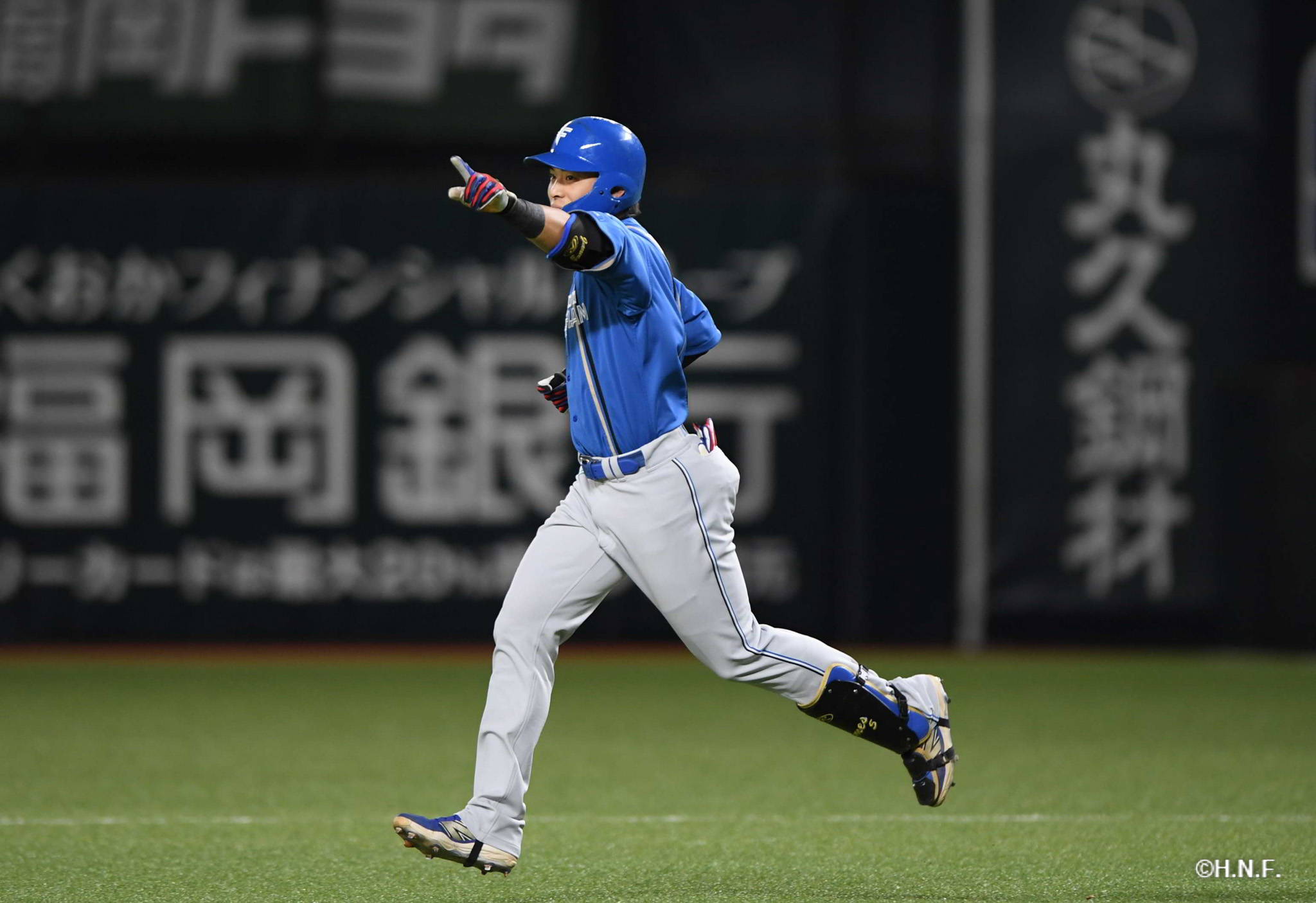1回表、野村選手02