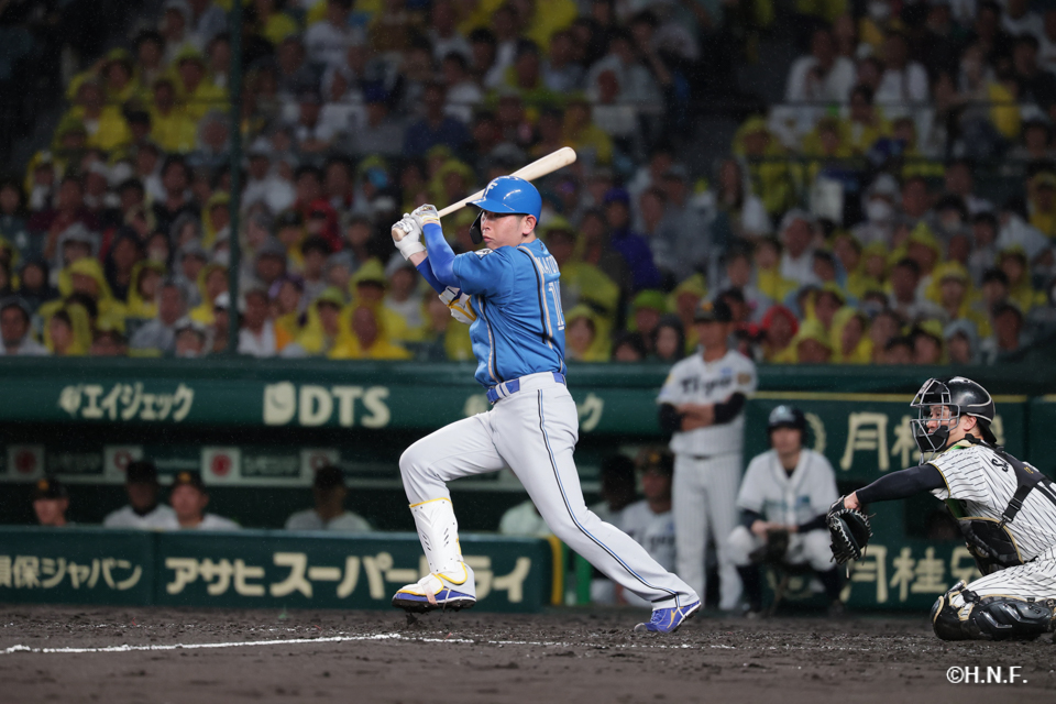 5回表、加藤貴投手01