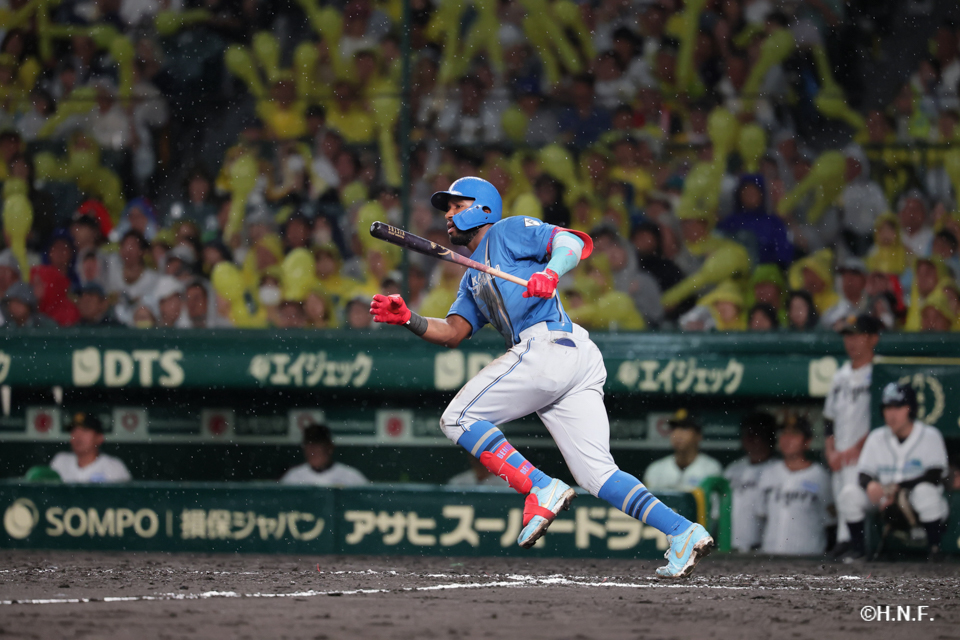 7回表、カストロ選手01