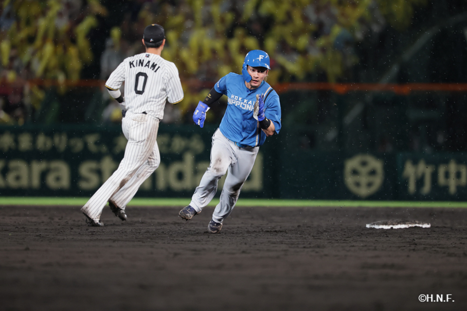   <span>7回表、水野選手01</span>
