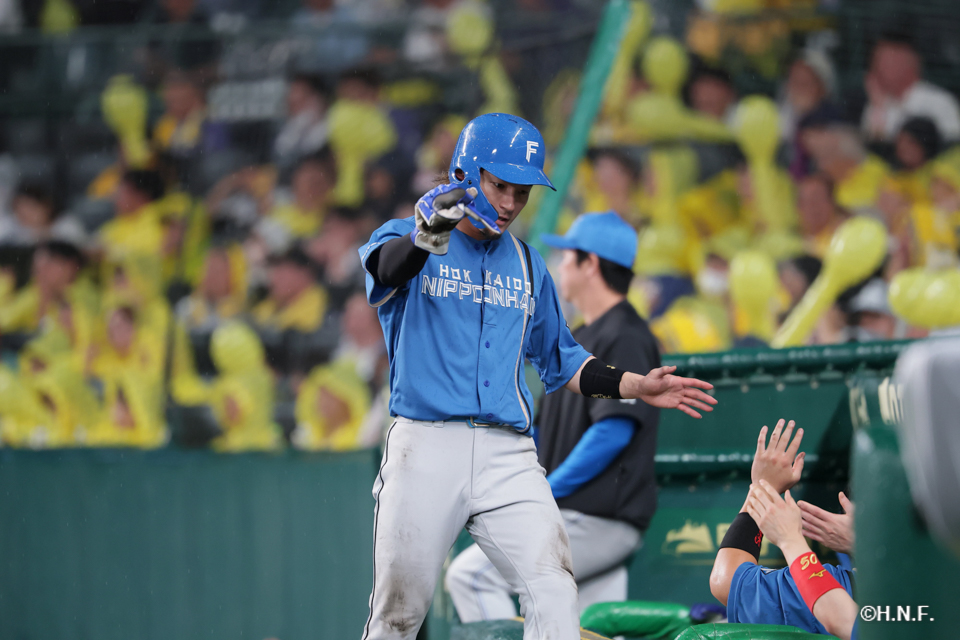   <span>7回表、水野選手02</span>

