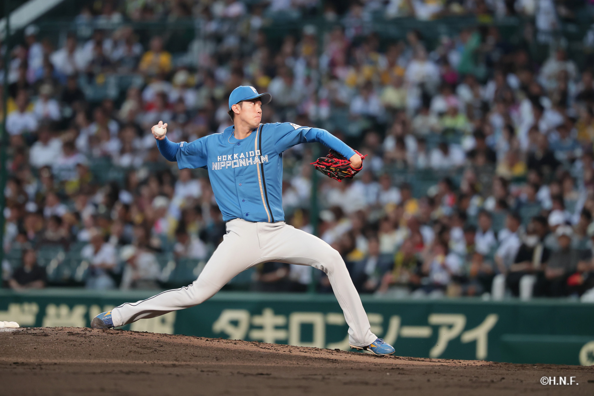 先発の福島投手02