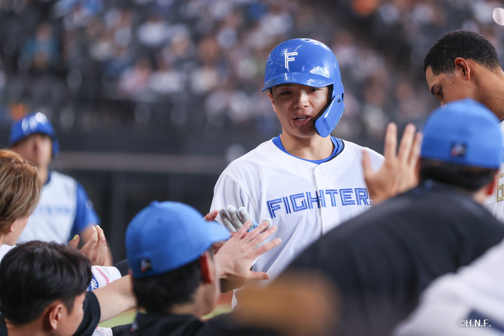 8回裏、郡司選手03