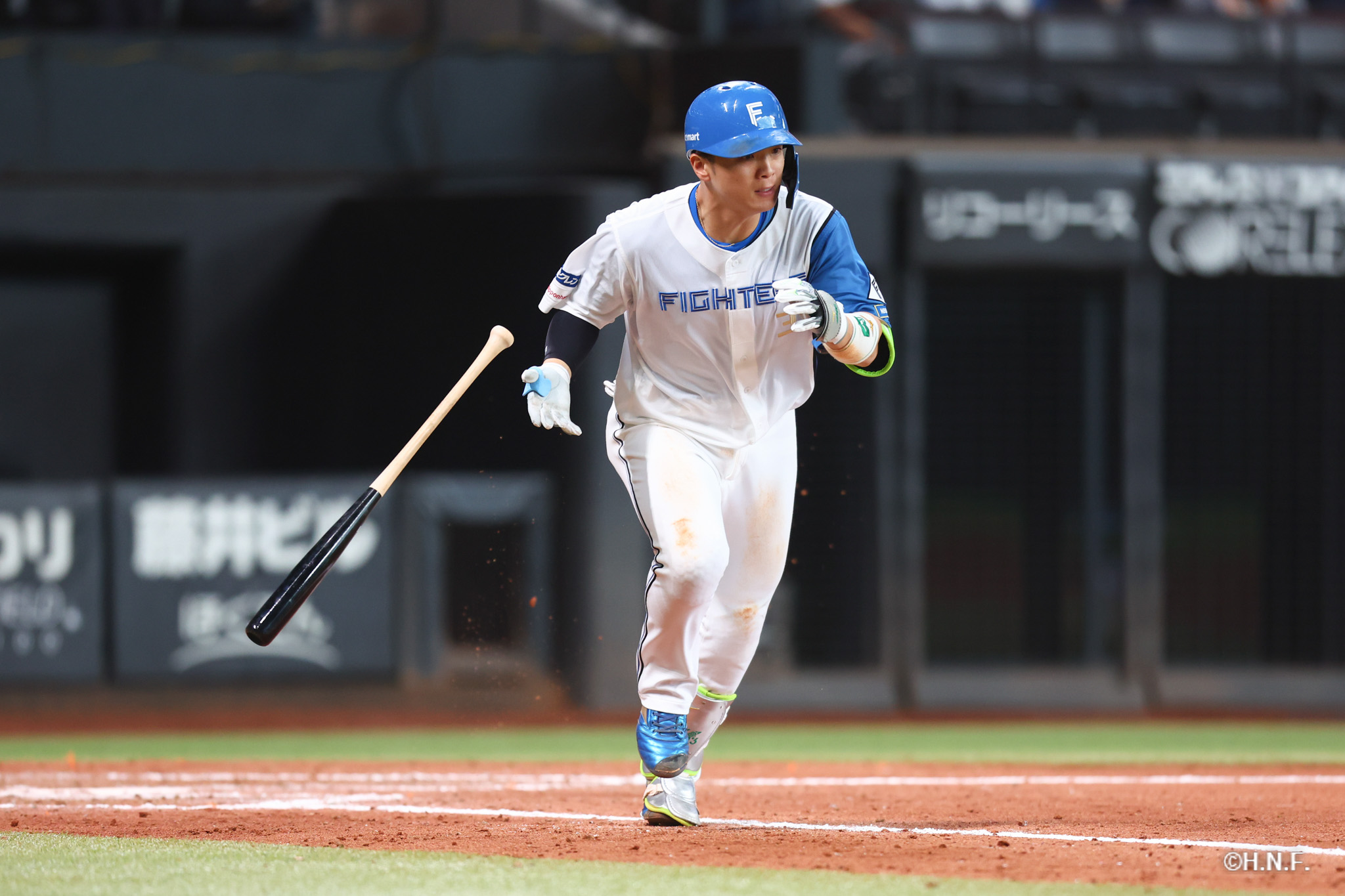 8回裏、郡司選手02