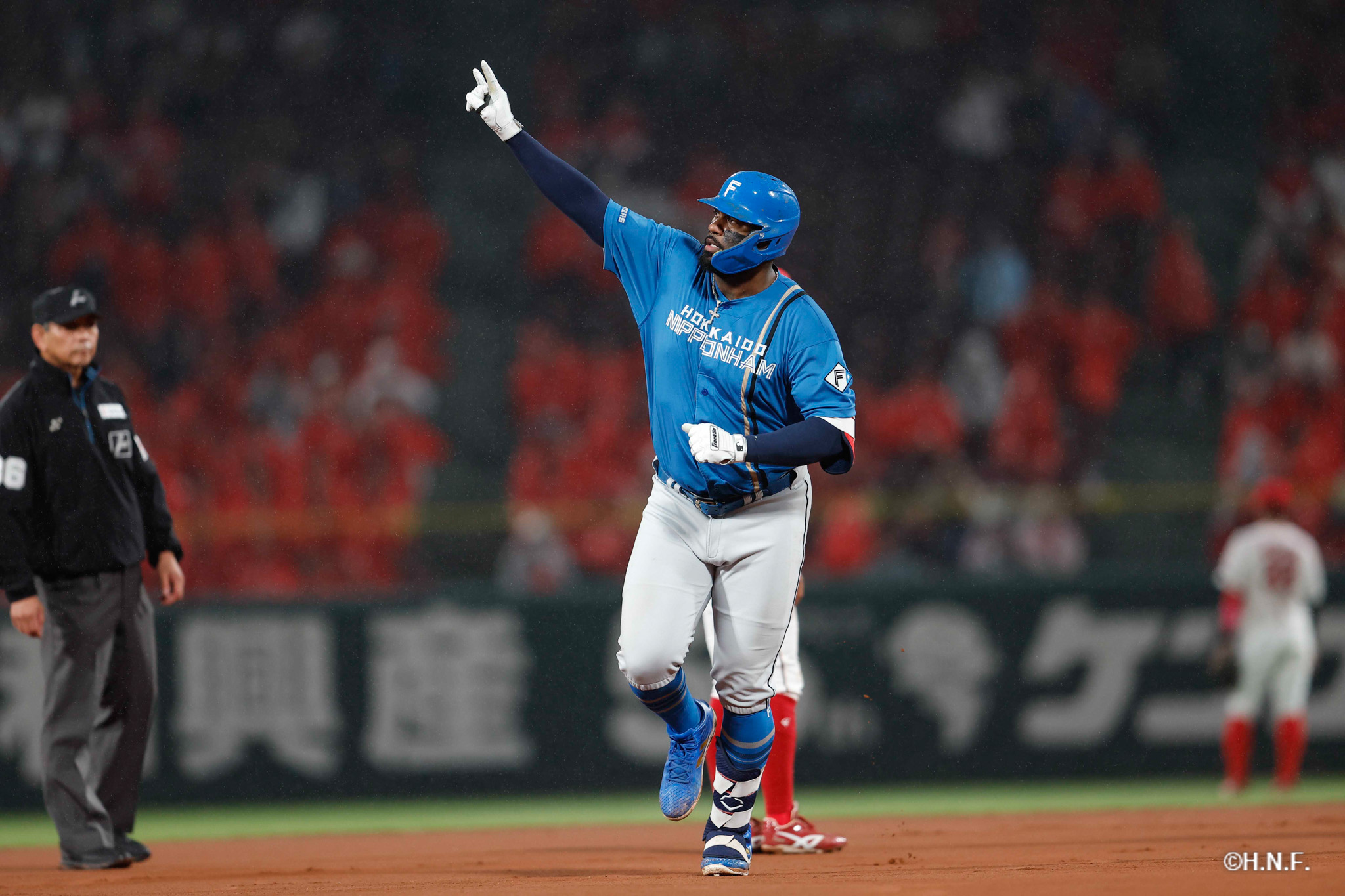 6回表、レイエス選手02