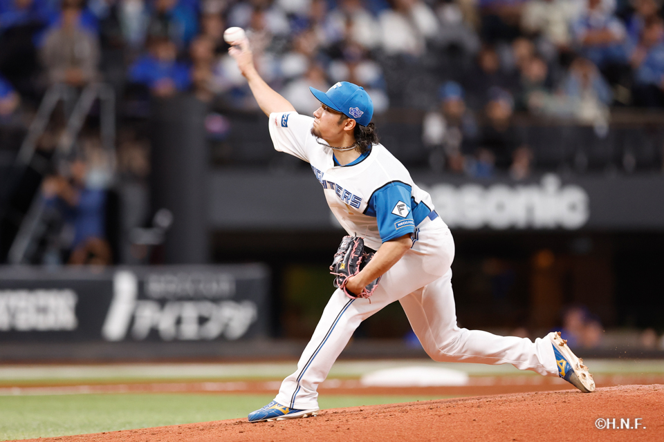 先発の伊藤投手02