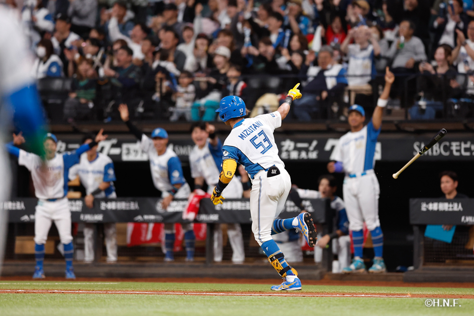 5回裏、水谷選手04