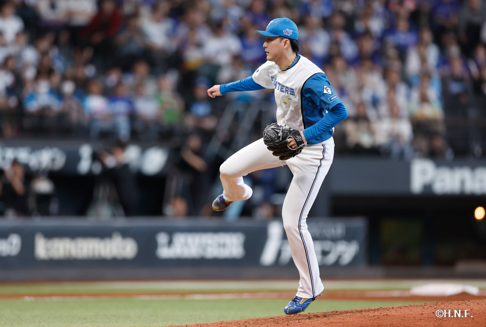 9回表、柳川投手01