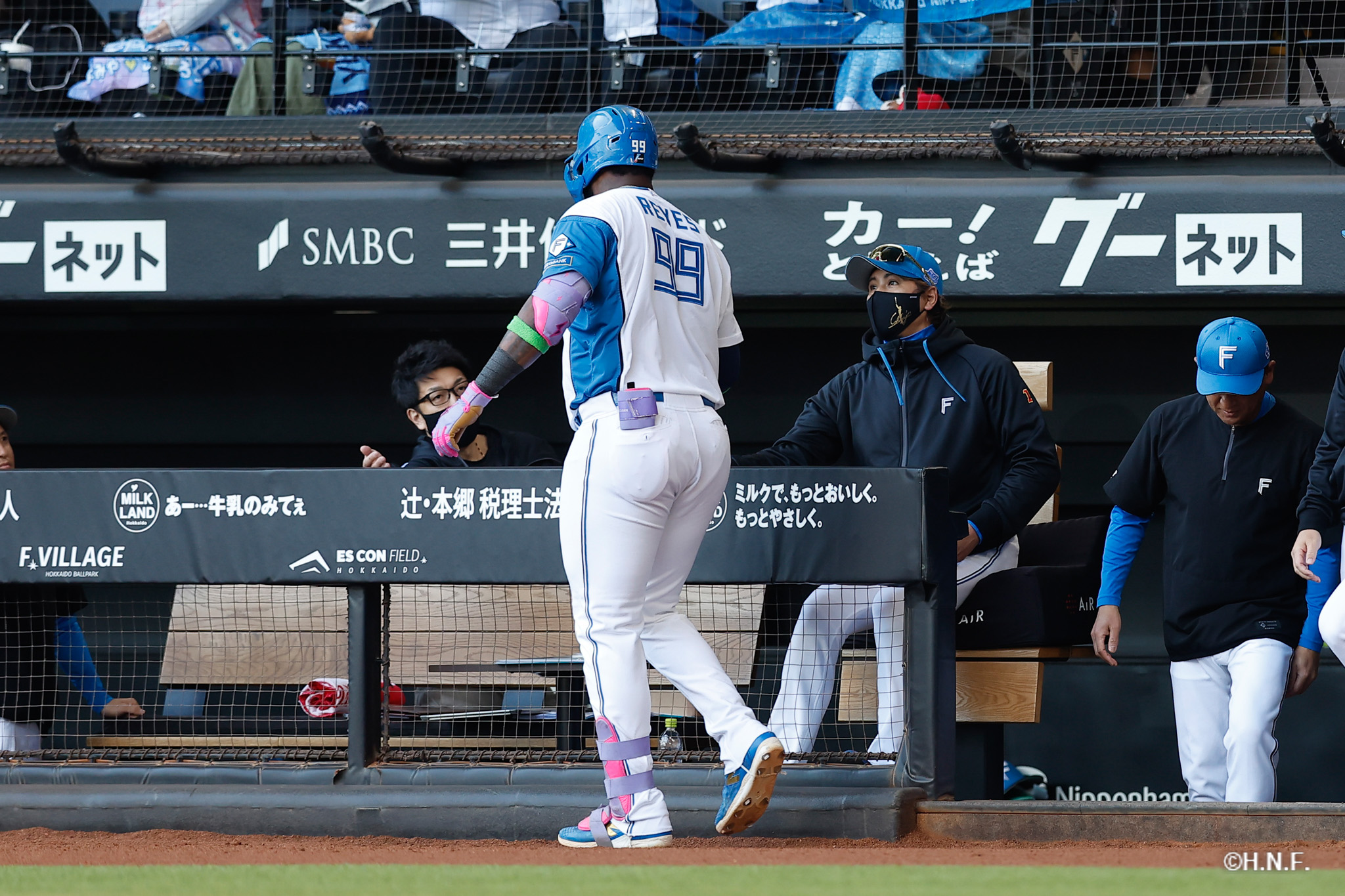 3回裏、レイエス選手04