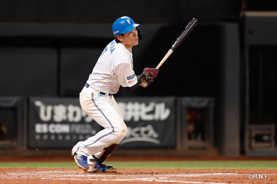 4回裏、野村選手01