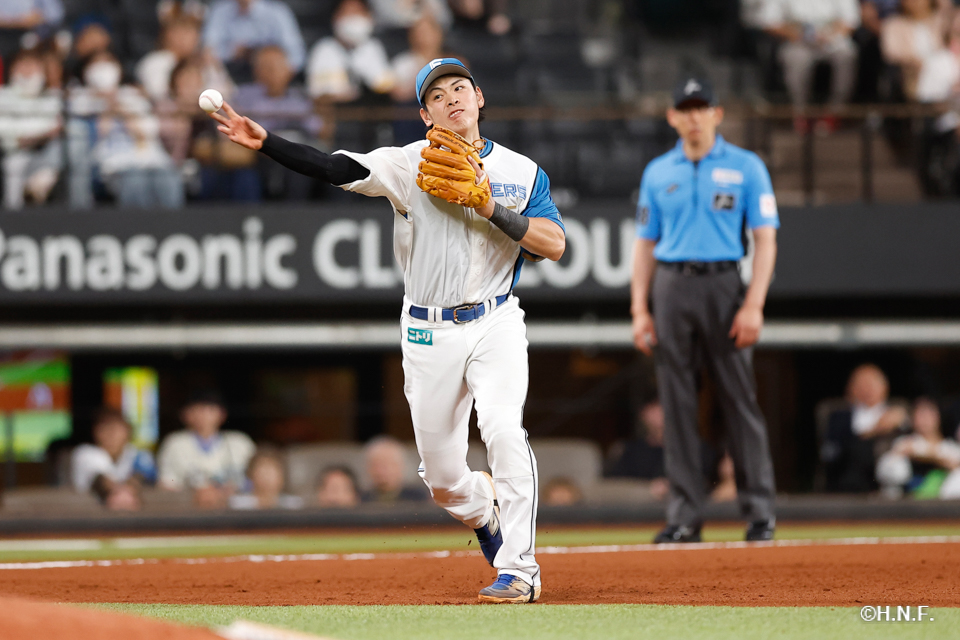 7回表、野村選手