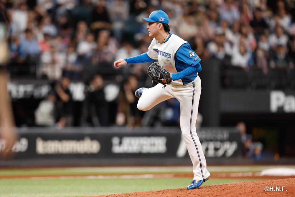 9回表、柳川投手01