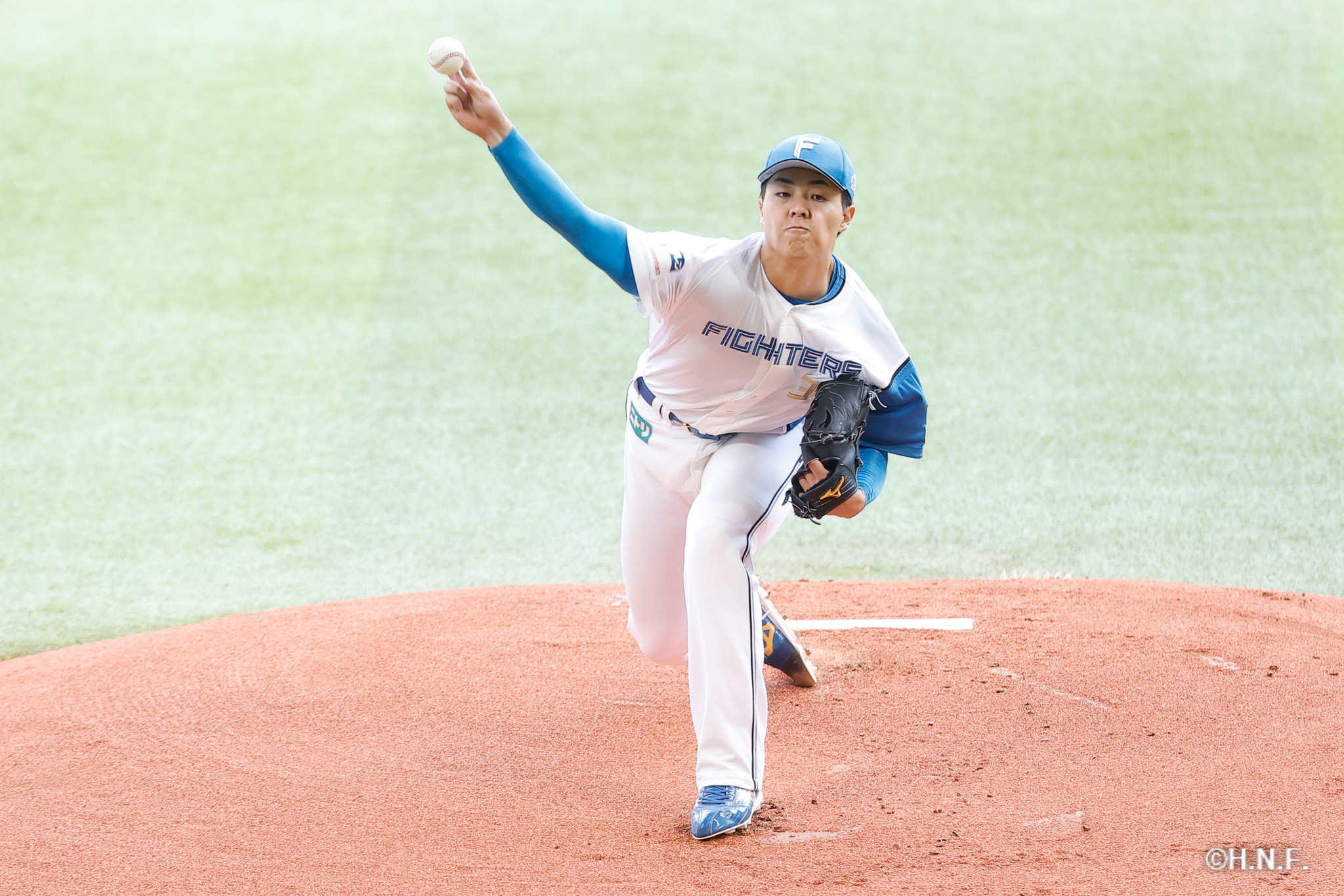先発の柴田投手01
