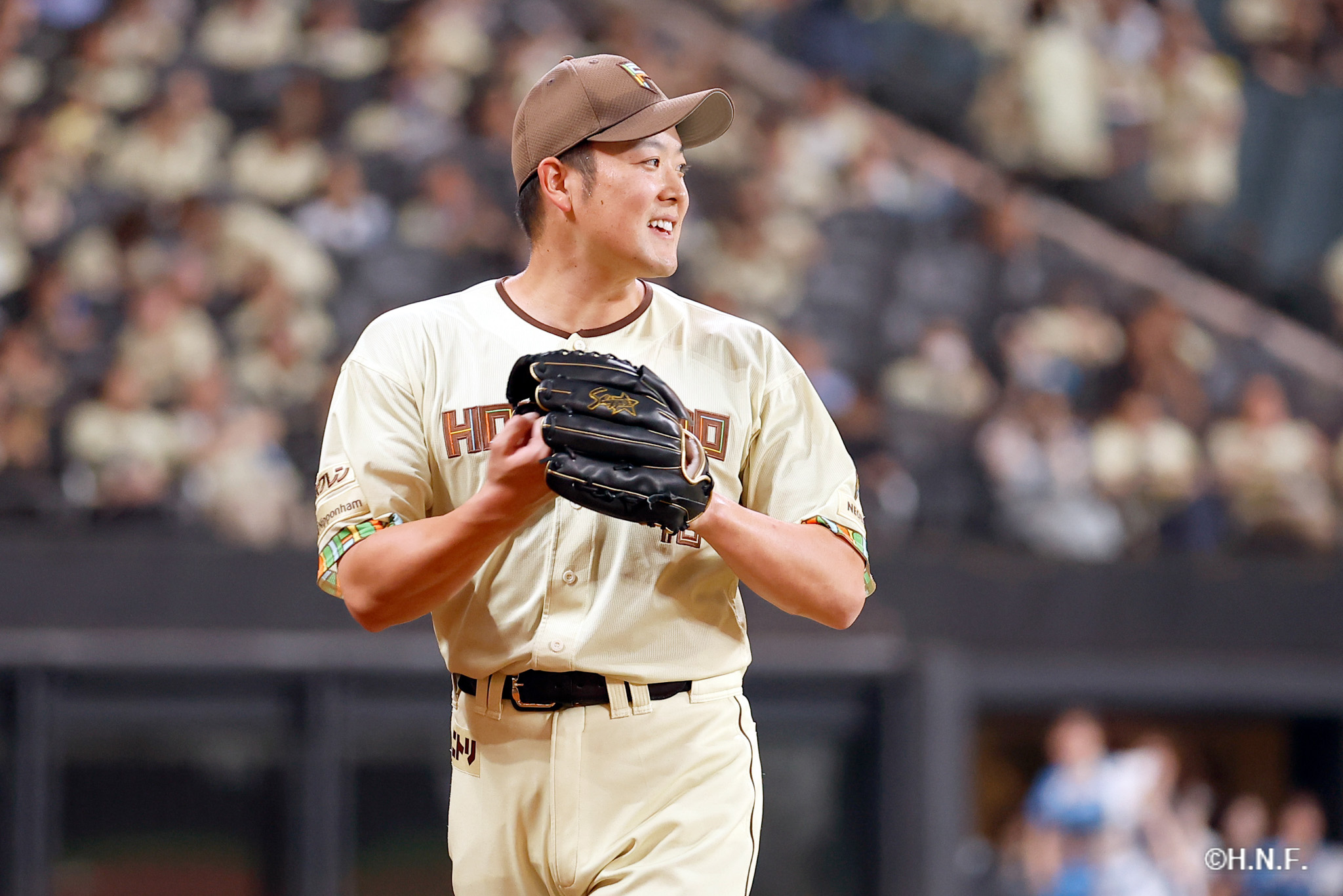 8回表、齋藤投手02