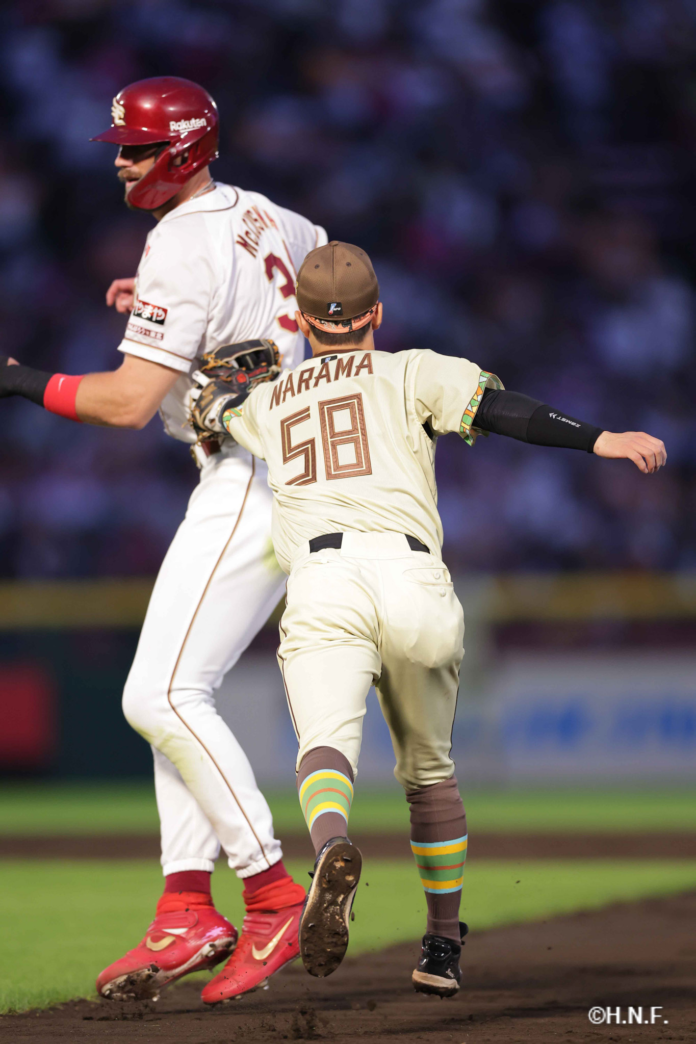 4回裏、奈良間選手