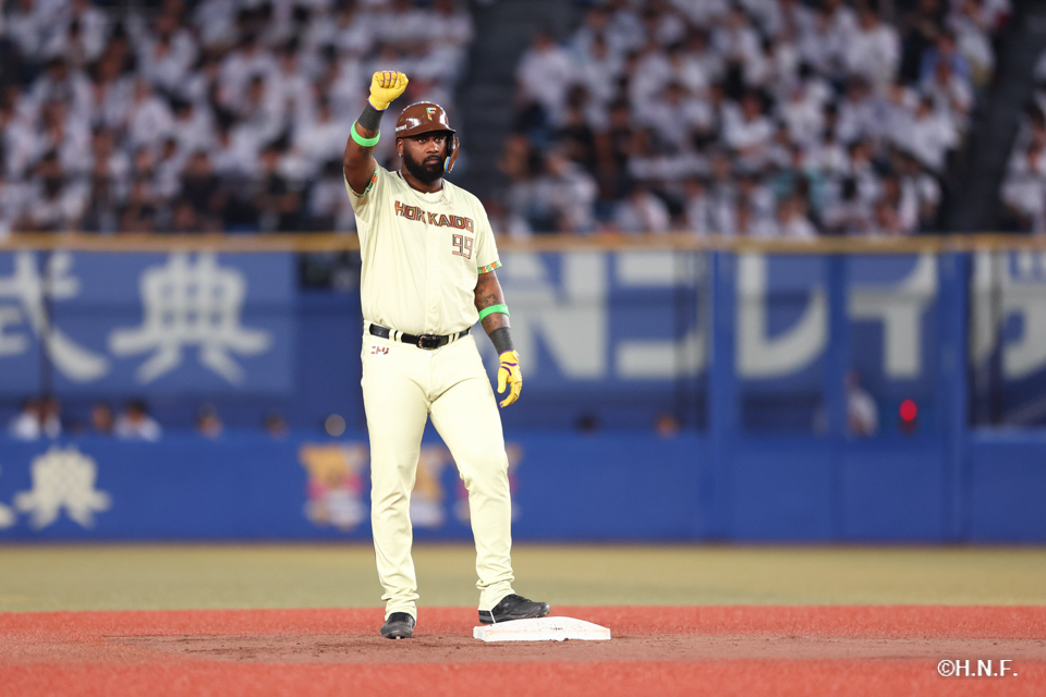4回表、レイエス選手02