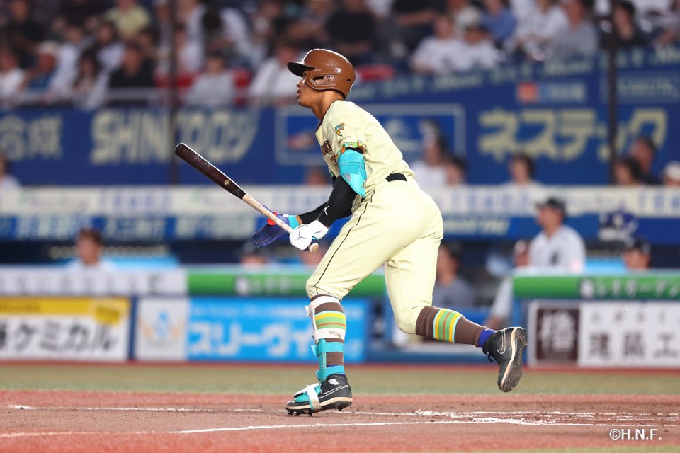 4回表、万波選手