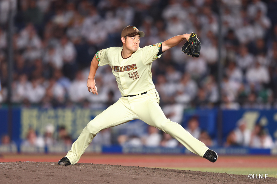 8回裏、齋藤投手