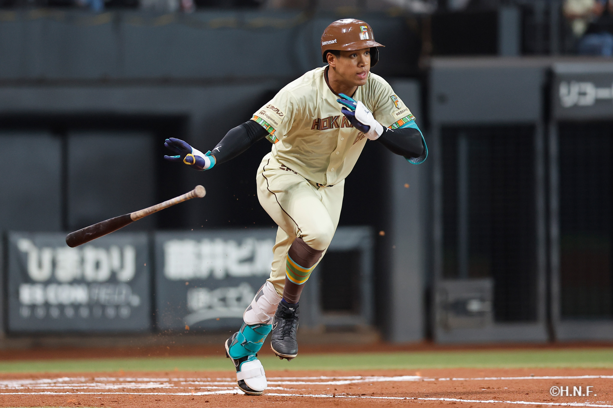 2回裏、万波選手