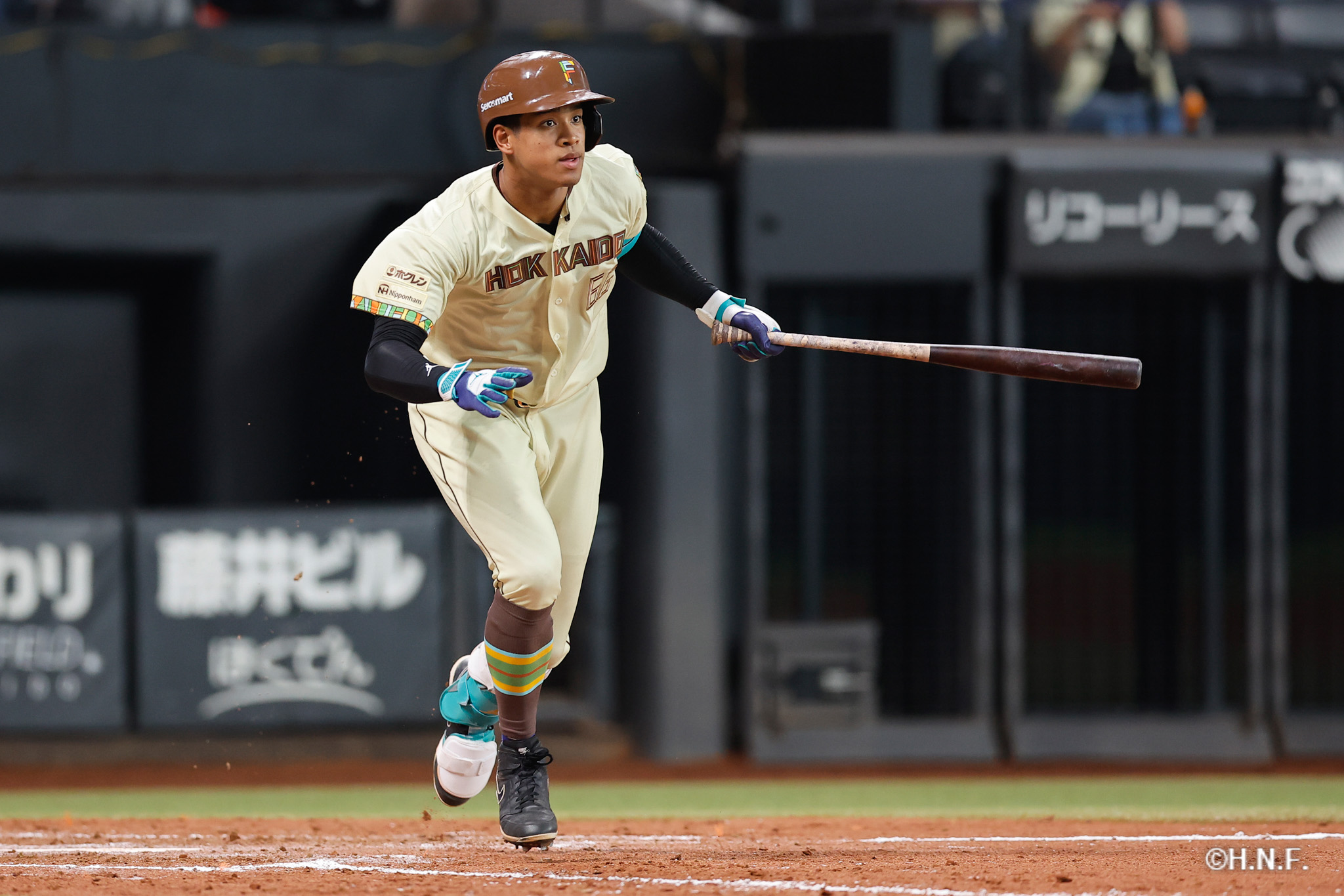 5回裏、万波選手