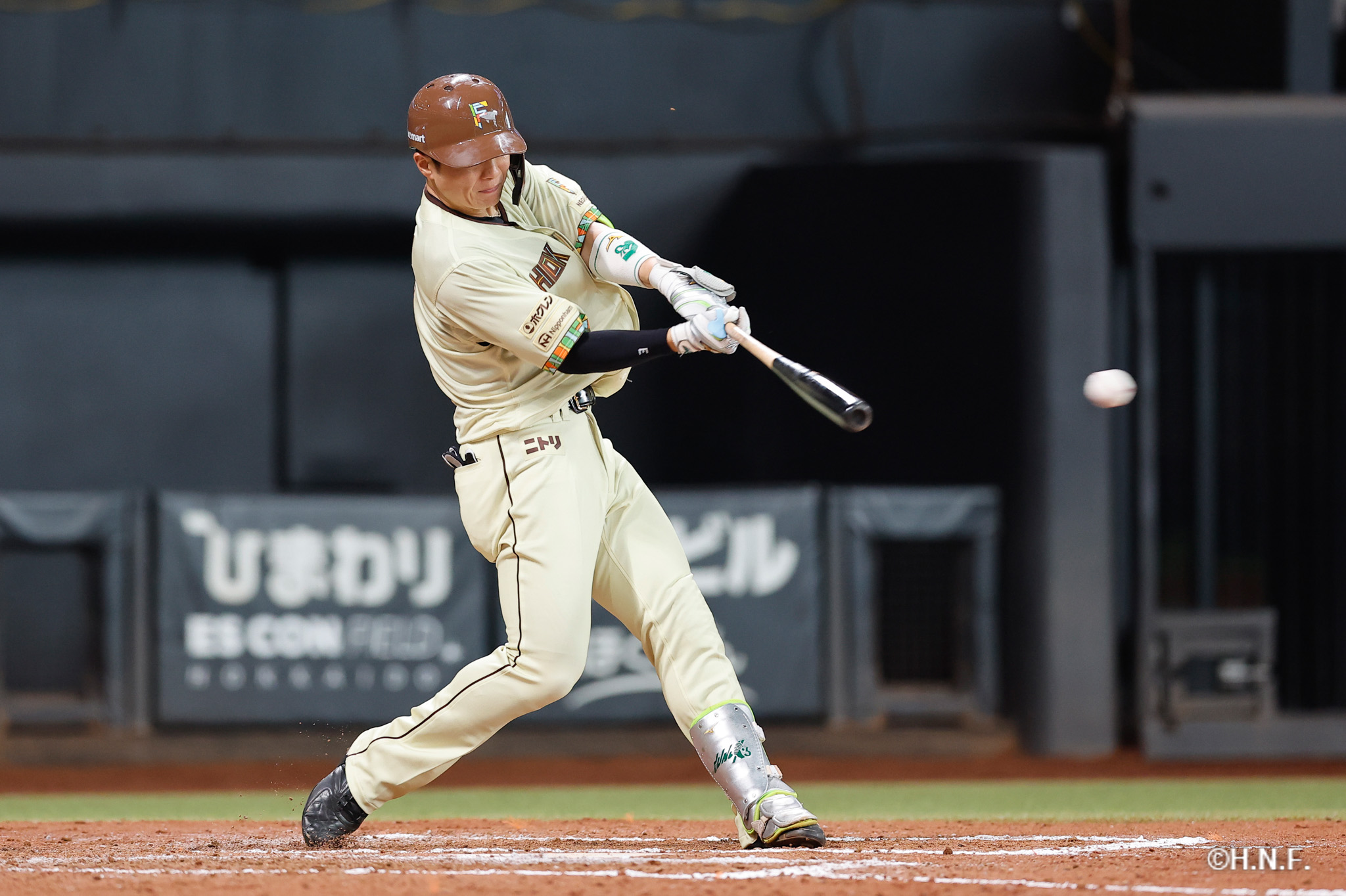 8回裏、郡司選手01