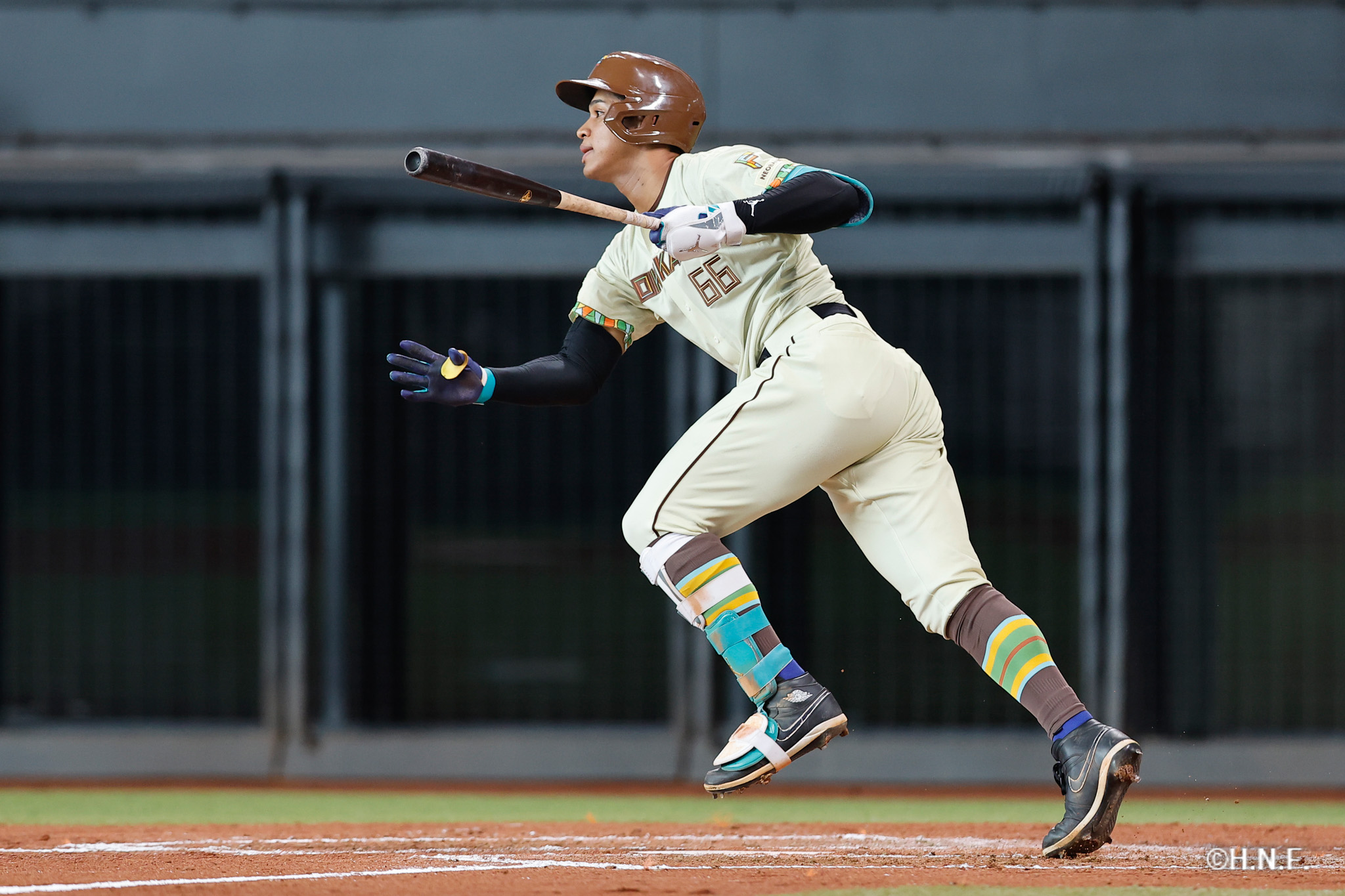 3回裏、万波選手