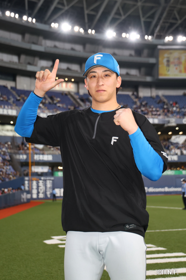 ヒーローの細野投手