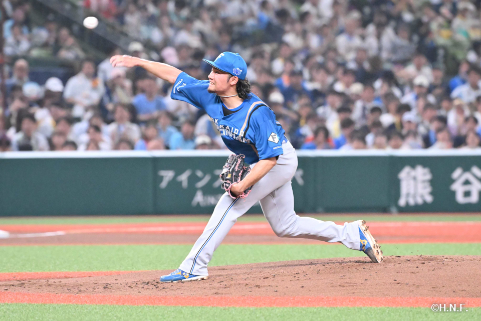 先発の伊藤投手02