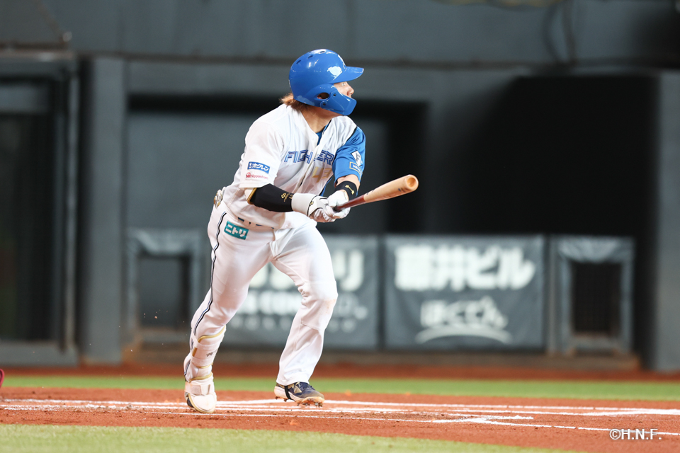 1回裏、水野選手02