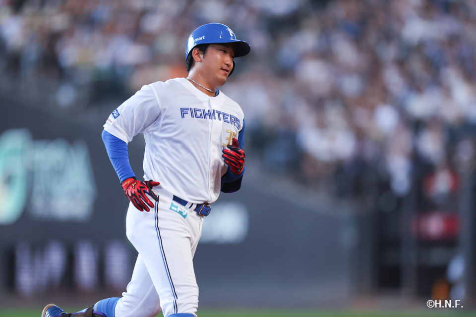 4回裏、有薗選手11