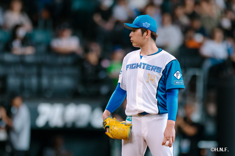 先発の加藤貴投手06