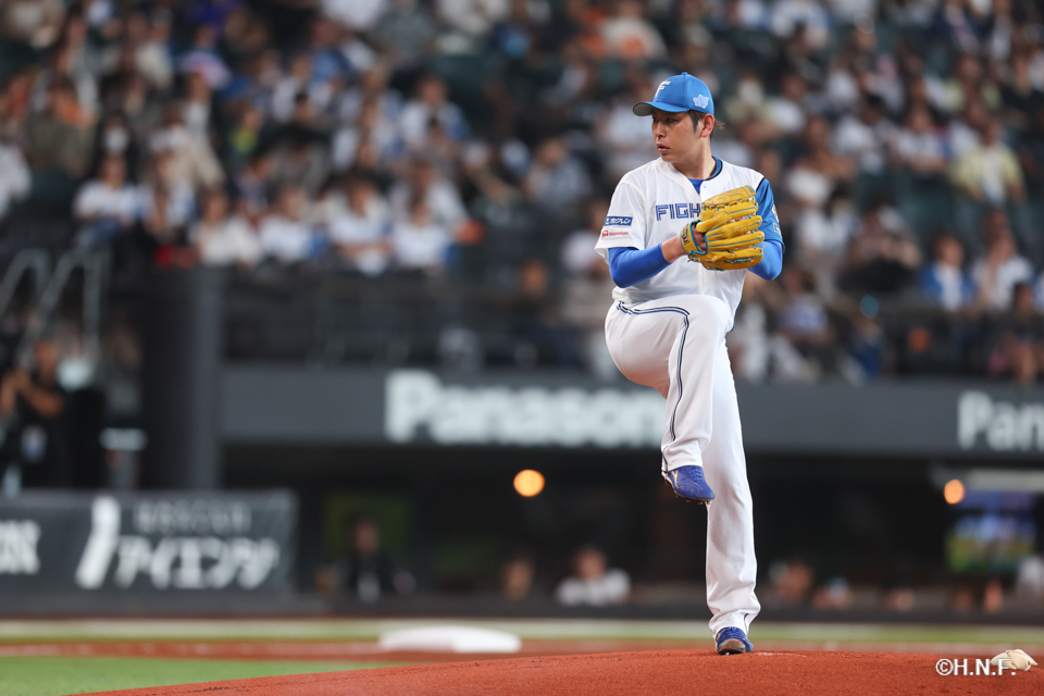 先発の加藤貴投手14