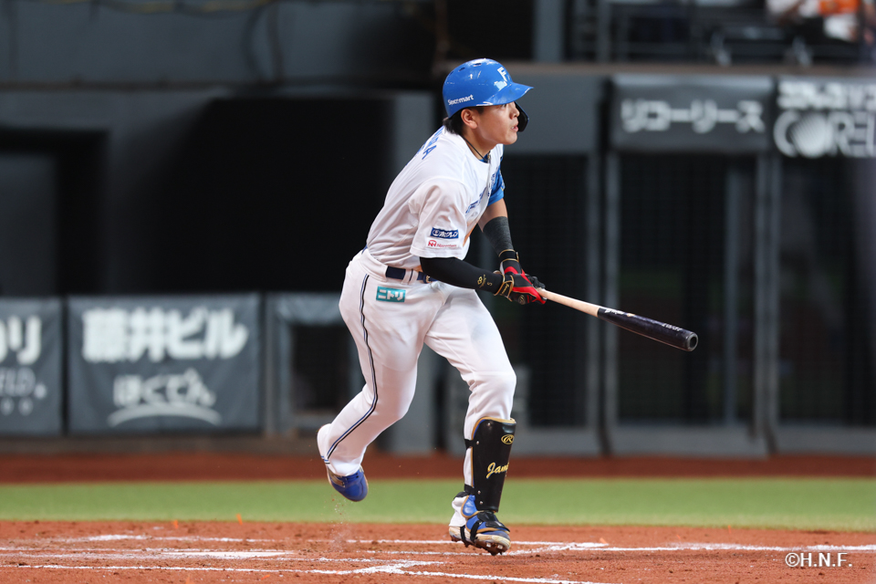 4回裏、野村選手04