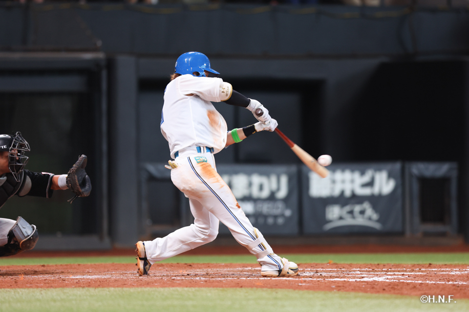 9回裏、水野選手01