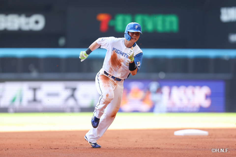 2回裏、清宮選手01