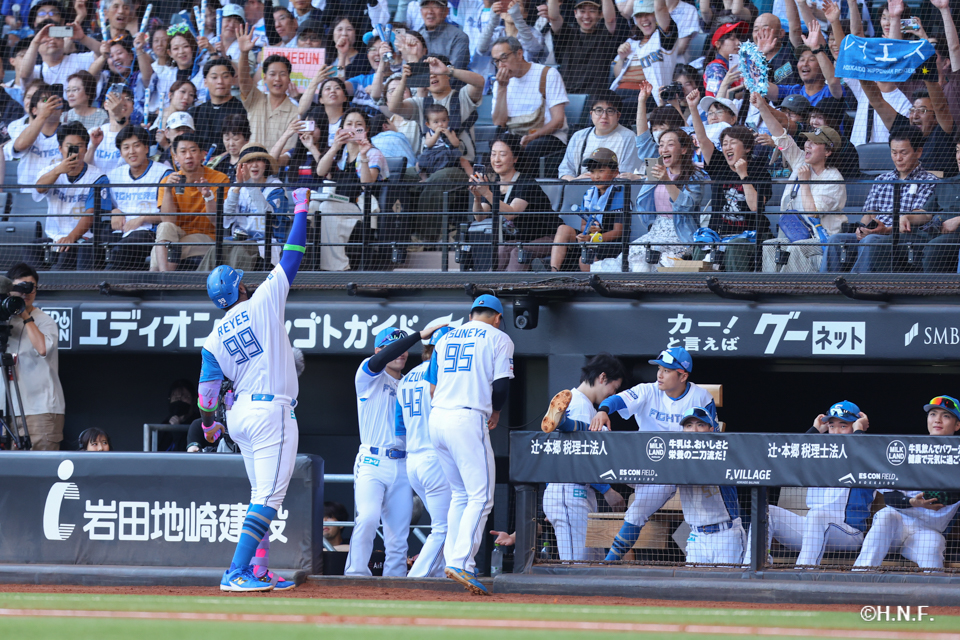 3回裏、レイエス選手07