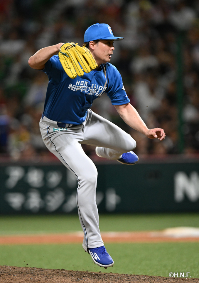 8回裏、上原投手