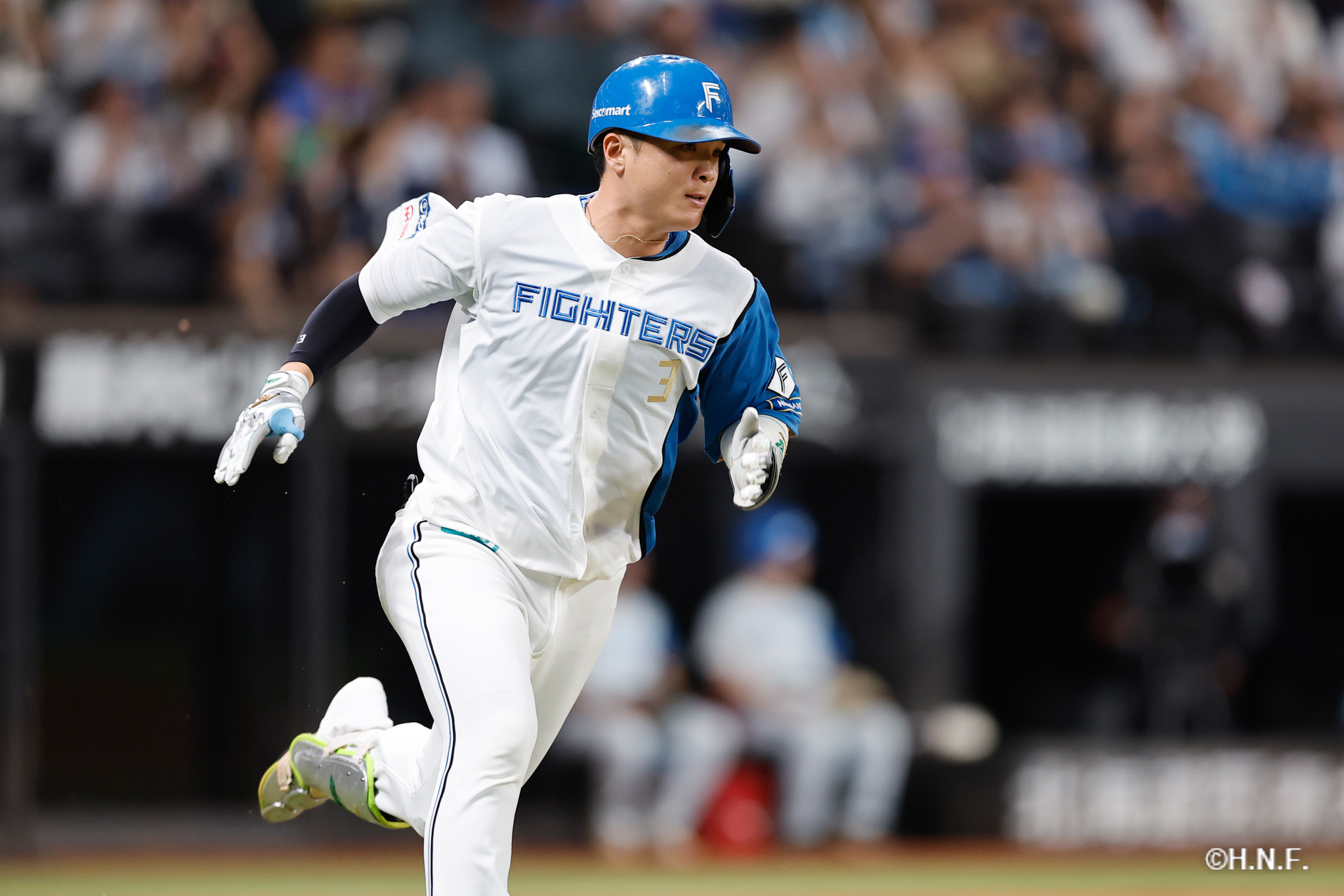 9回裏、郡司選手02