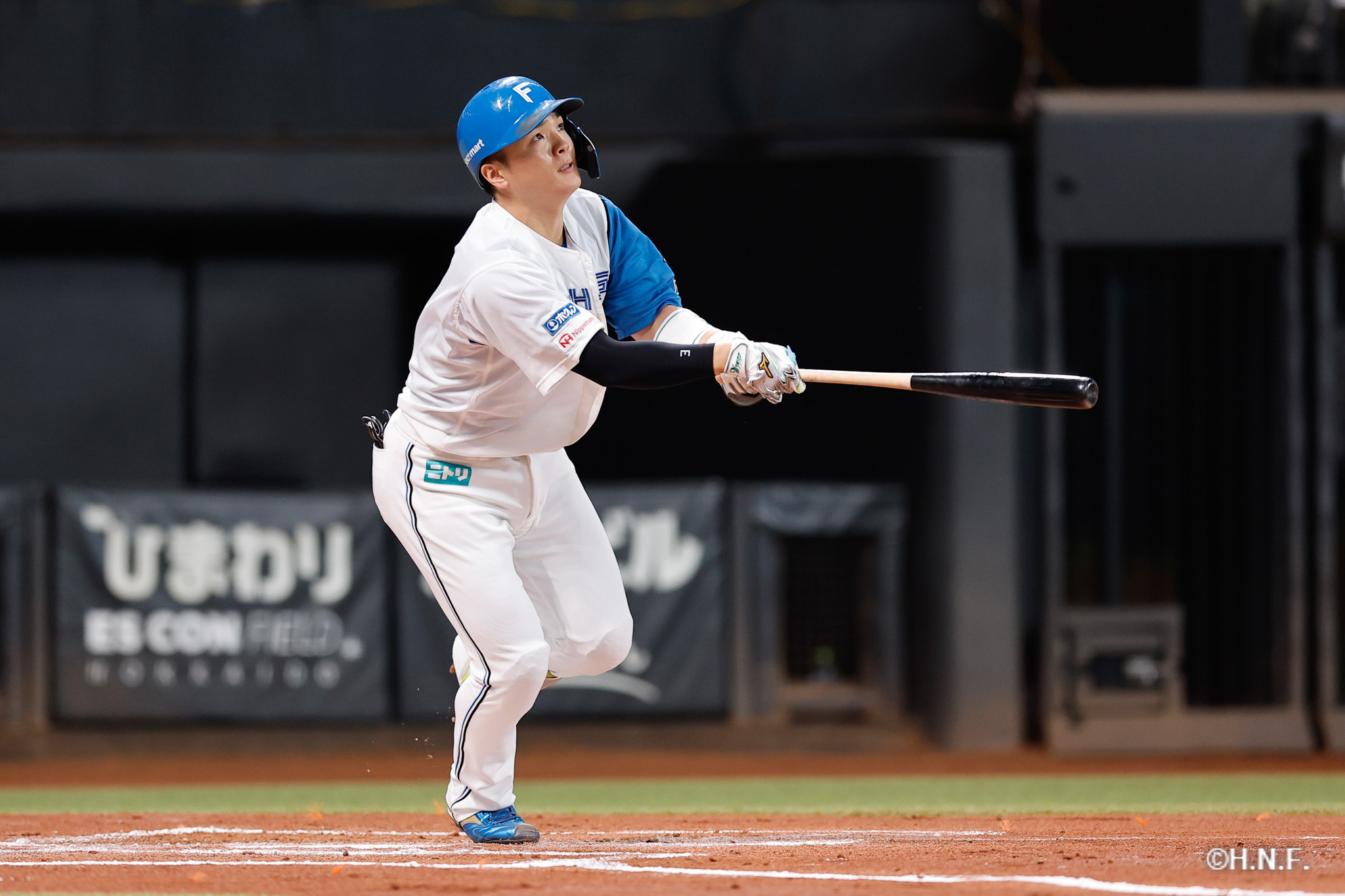 1回裏、郡司選手02
