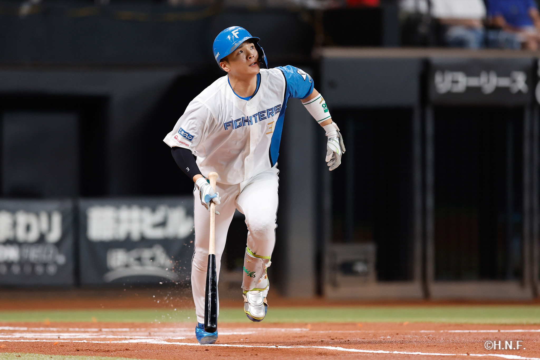 1回裏、郡司選手03
