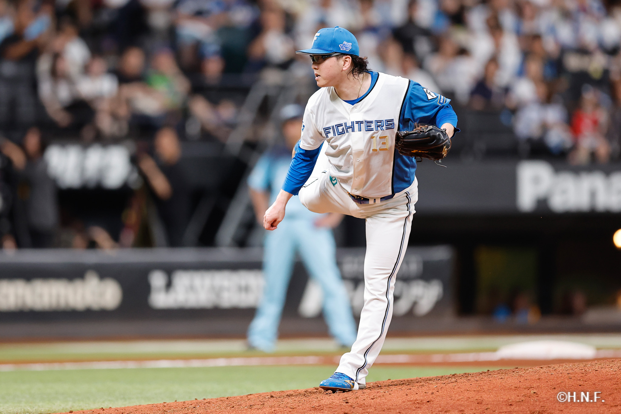 7回表、生田目投手01