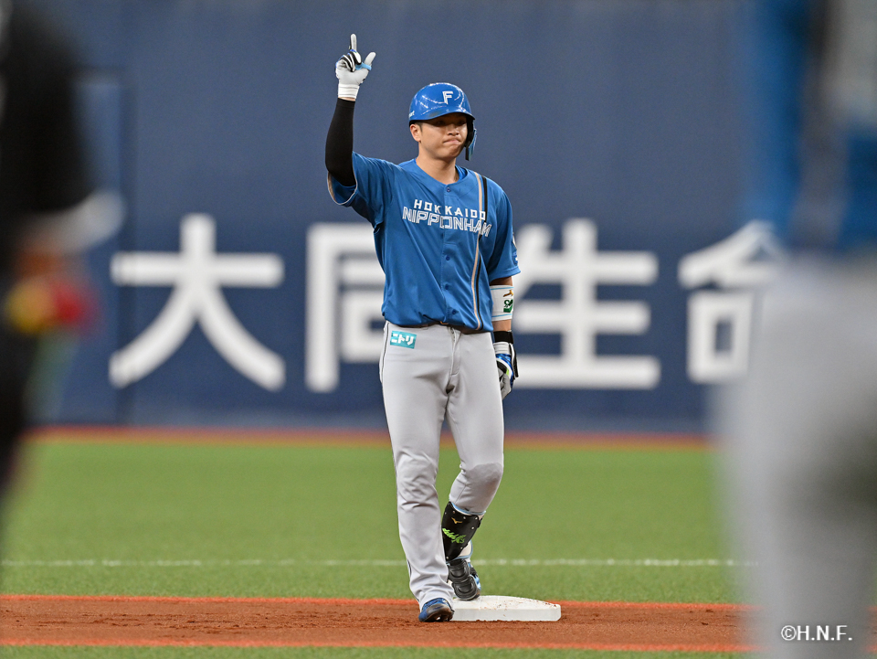 2回表、郡司選手02