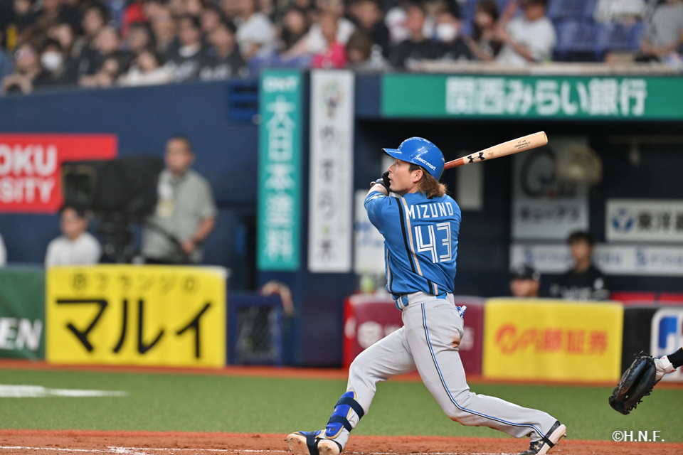 8回表、水野選手01